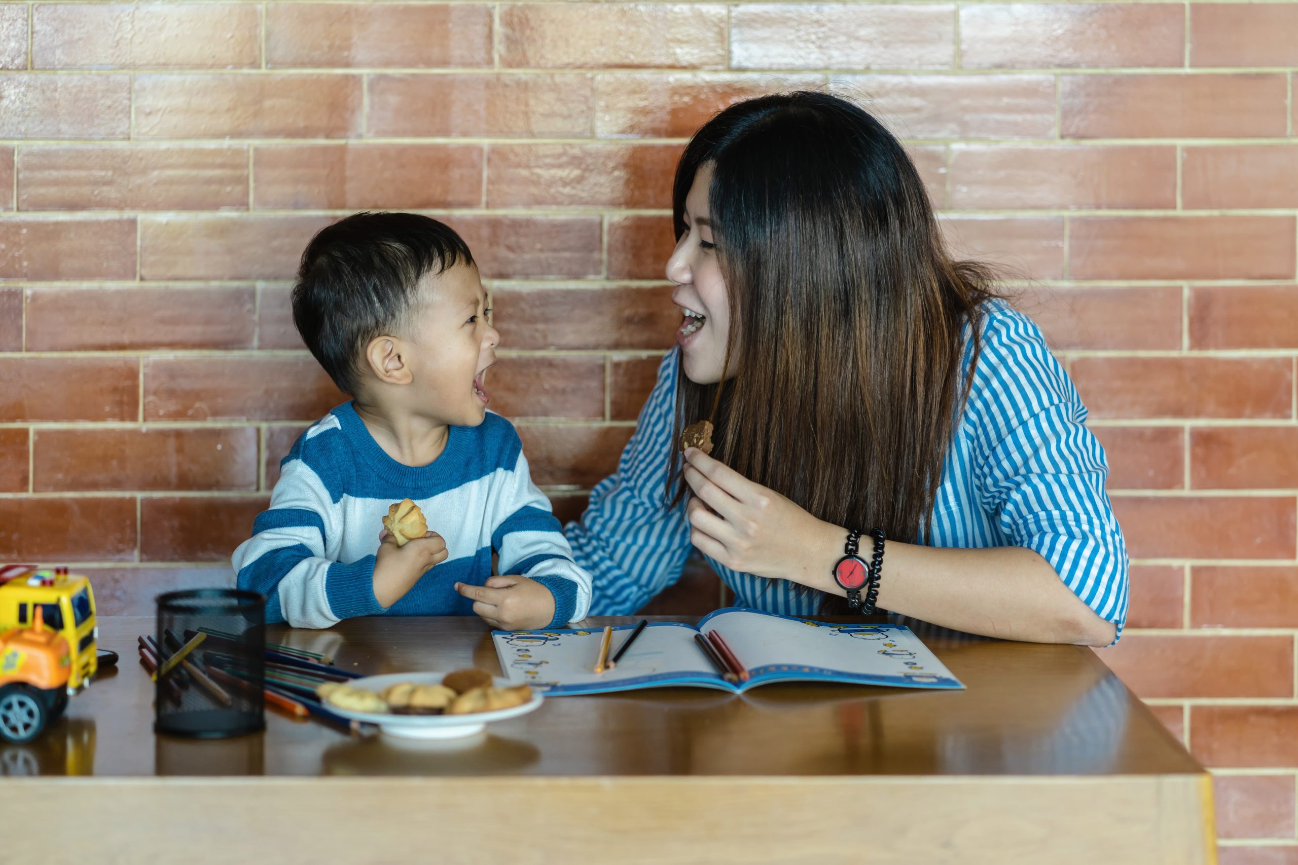 Cara berkomunikasi anak berkebutuhan khusus