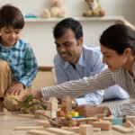 5 Ide Bermain Seru Bersama Anak di Dalam Rumah