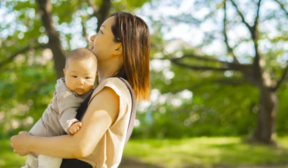 Tips Aman Meng ajak Bayi Jalan-jalan Keluar Rumah